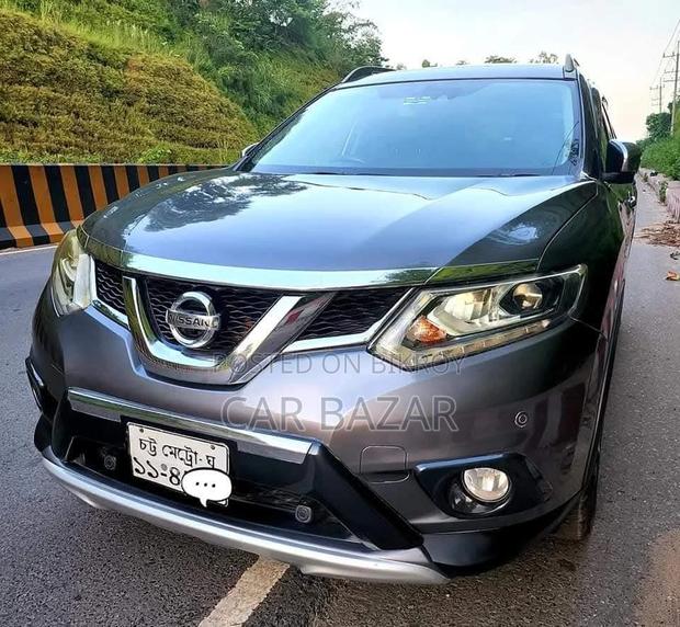 Nissan X-Trail PANAROMIC SUNROOF 2016