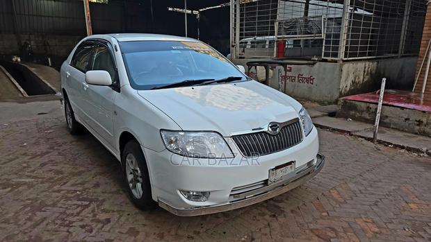 Toyota Corolla 2005 White