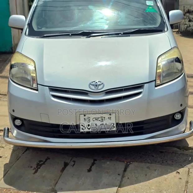 Toyota Passo Sette 7Seat 1.5L 2011