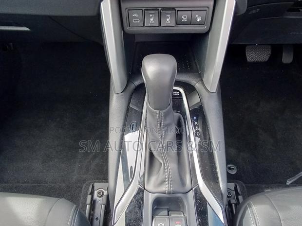Toyota Corolla Cross Z Pearl Full Option 2024