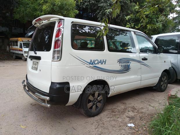 Toyota Noah Kr42 MANUAL GEAR 2006