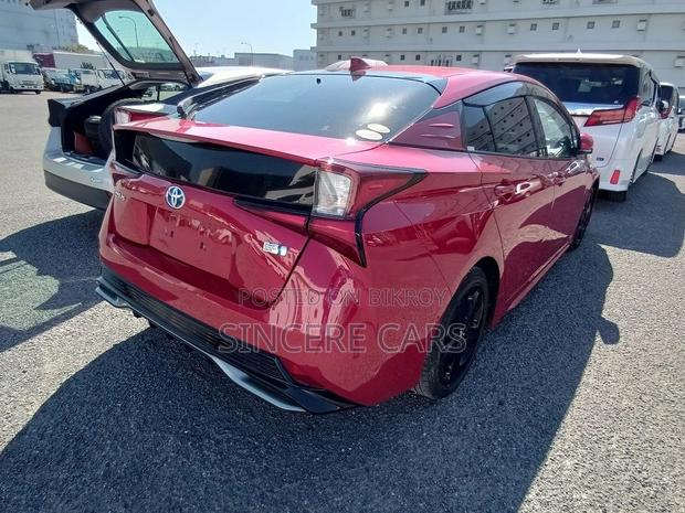 Toyota Prius A TOURING WINE 2021