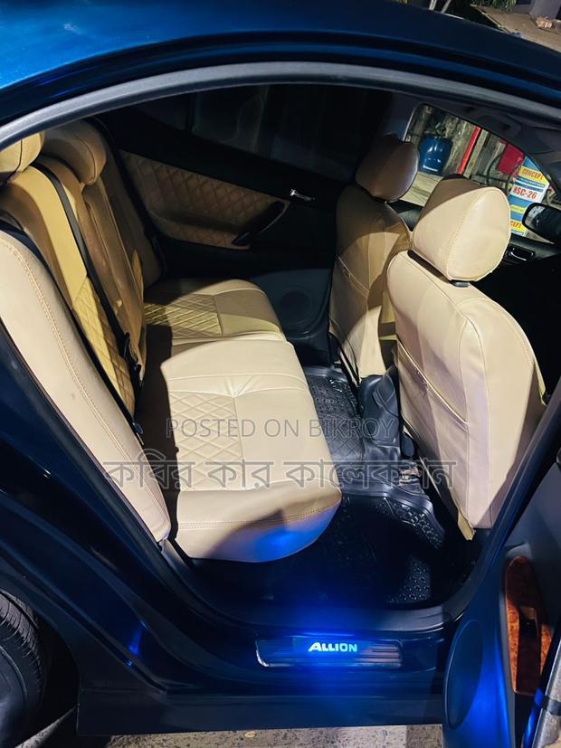 Toyota Allion blue 2004