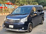 Toyota Noah X SMART BLACK 2012 for sale