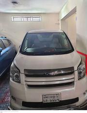 Toyota Noah . 2009 for sale