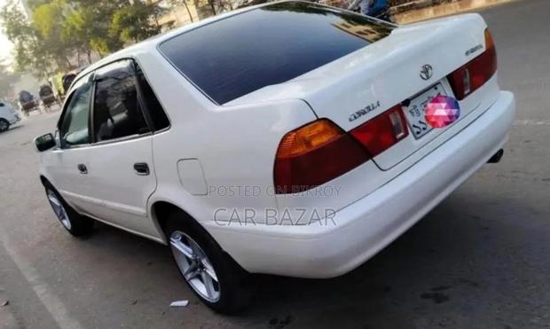 Toyota Sprinter XE VINTAGE SALOON 2000