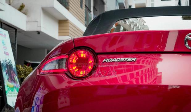 Mazda MX-5 Roadster Convertible 2016