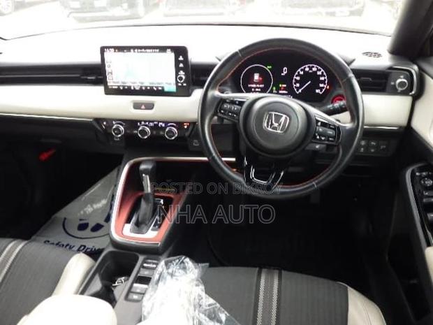 Honda Vezel E-HEV PLAY PANORAMIC 2021