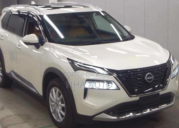 Nissan X-Trail NEW SHAPE HYBRID 2022