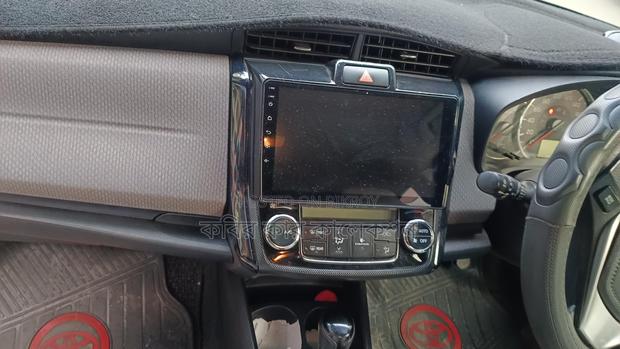 Toyota Fielder G push start 2013