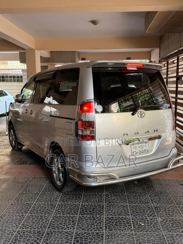 Toyota Noah X SILVER 2003 Silver