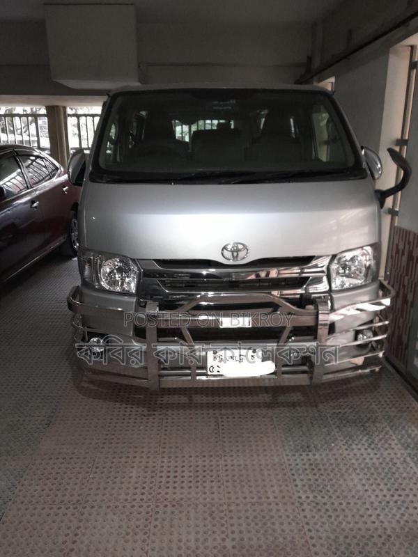 Toyota Hiace half pad 2007