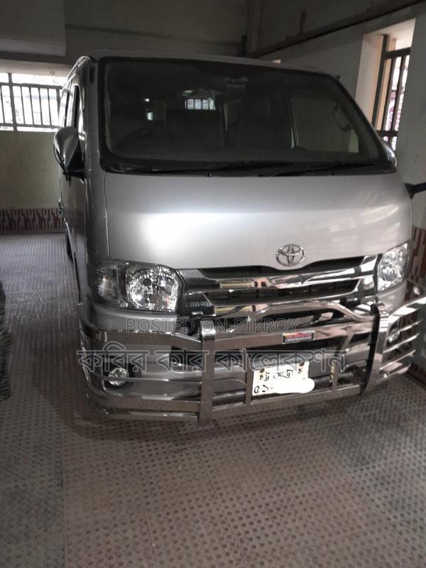 Toyota Hiace half pad 2007