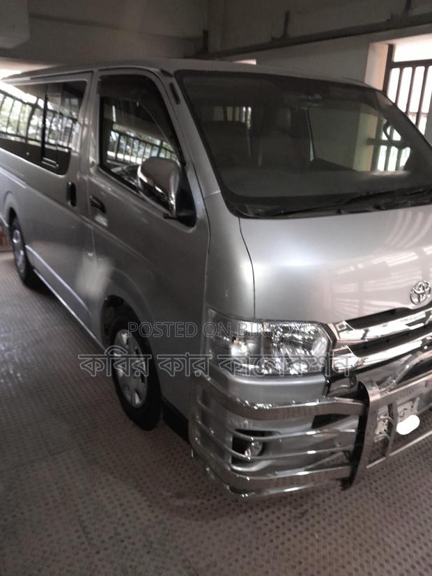 Toyota Hiace half pad 2007
