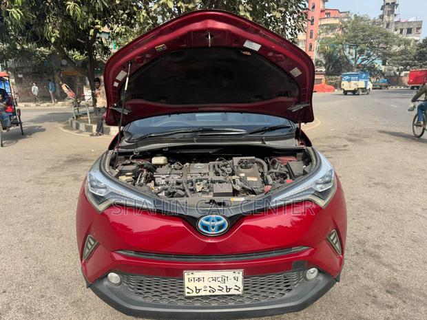 Toyota C-HR GLED 2017