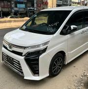 Toyota Voxy ZsKiramikNonHyPearl 2020 for sale