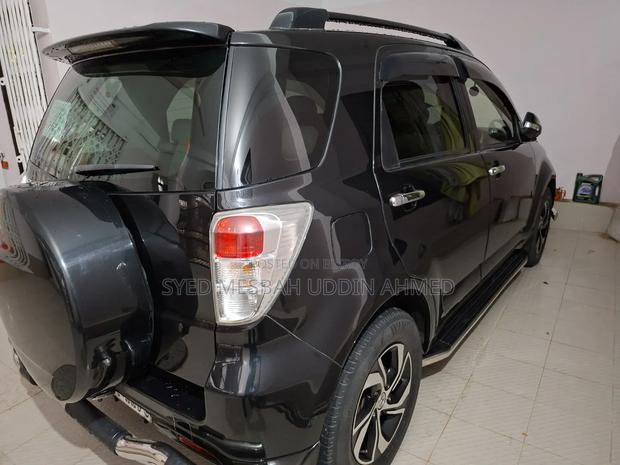 Toyota Rush 1.5 AWD 2012 Black