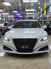 Toyota Crown 2020 Pearl for sale