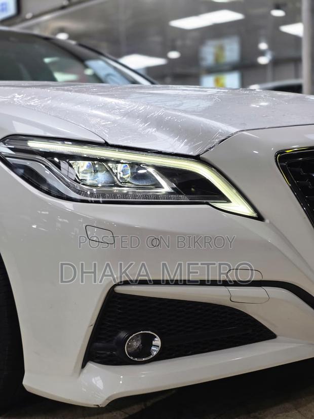 Toyota Crown 2020 Pearl