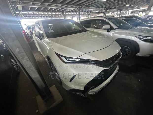 Toyota Harrier Z LEATHER FULL LOAD 2022