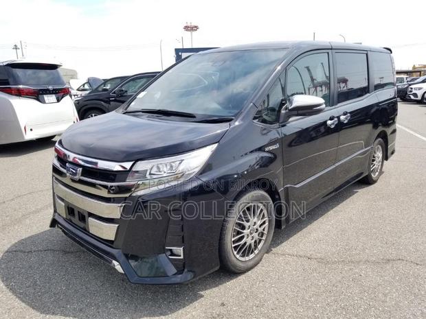 Toyota Noah SI WXB 2021