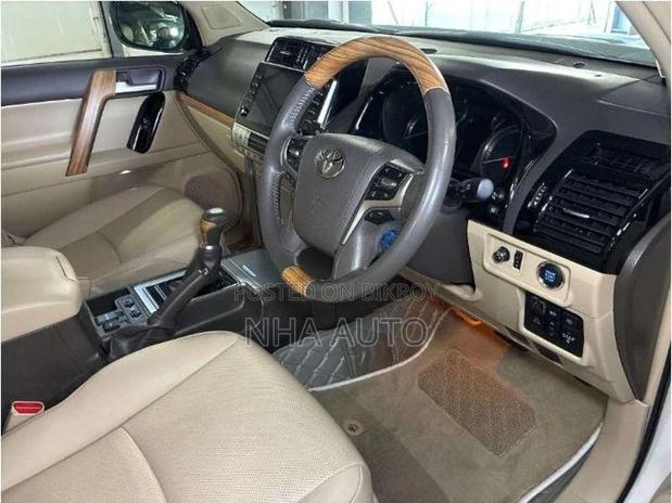 Toyota Prado TXL 2022