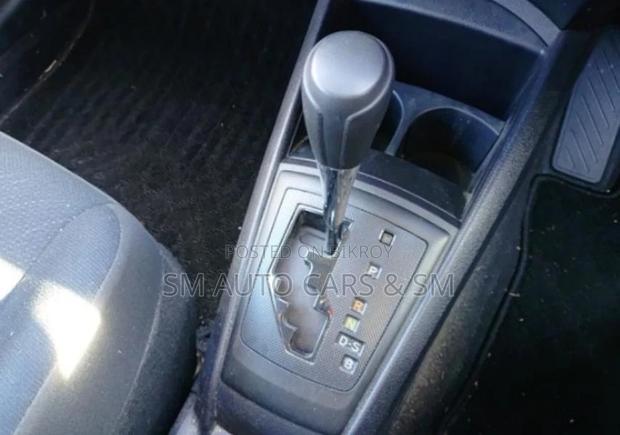 Toyota Axio Non Hybrid EX White 2022