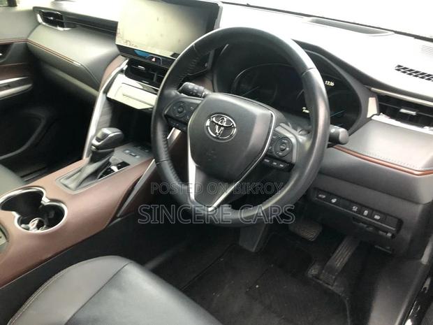 Toyota Harrier Hyb Body kit 2021