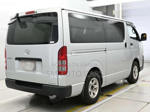 Toyota Hiace DX Silver Single AC 2021