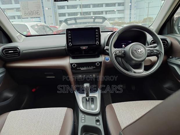 Toyota Yaris Cross Z PKG 360 Camera 2021