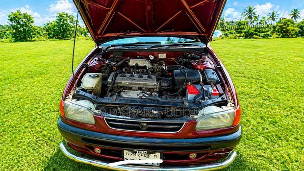Toyota Corolla Automatic 1995 Maroon