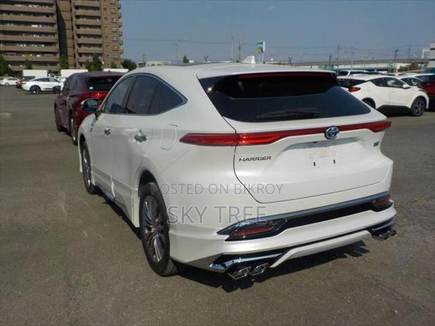 Toyota Harrier Z--Package 2023