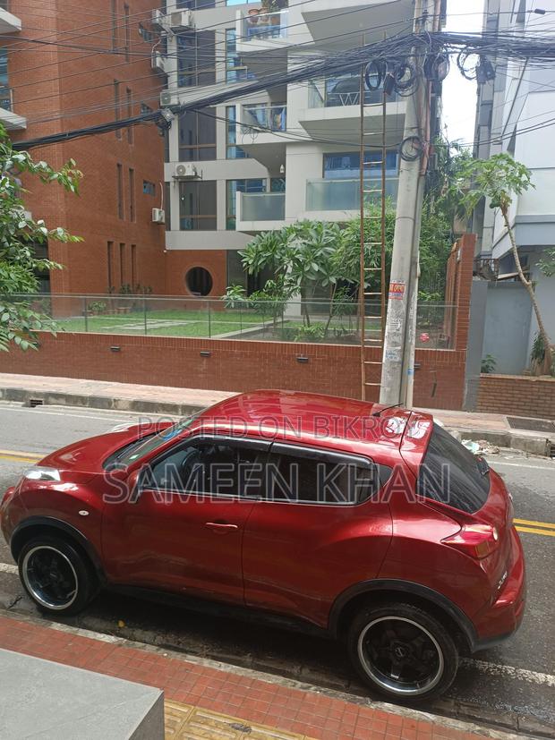 Nissan Juke 2011 Red