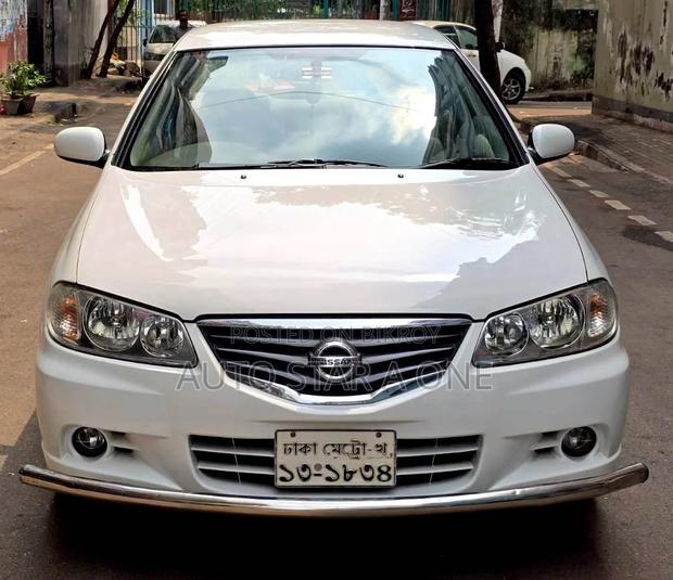 Nissan Sunny Ex Saloon 2011