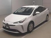 Toyota Prius S Safety Plus Pearl 2021 for sale