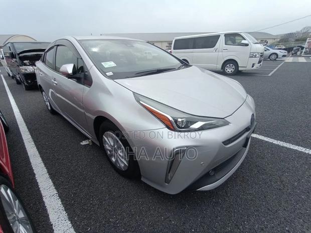 Toyota Prius HYBRID S SAFETY PKG 2021