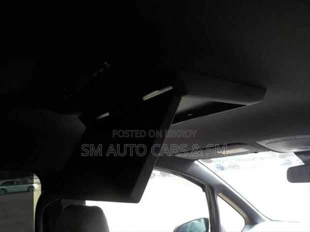 Toyota Esquire Petrol Gi Premium 2021