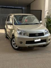 Toyota Rush golden 2011 for sale