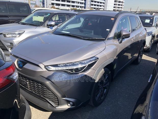 Toyota Corolla Cross 1.8 Hybrid FWD 2021 Gray