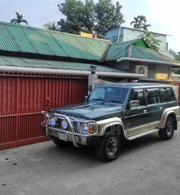 Nissan Patrol Safari 1996