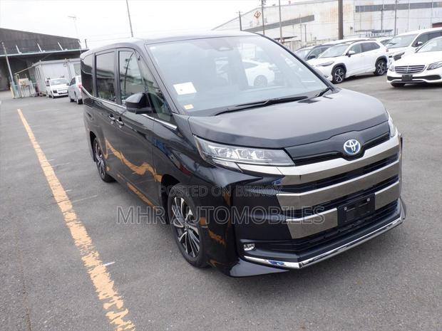 Toyota Noah S-Z Limited 2023