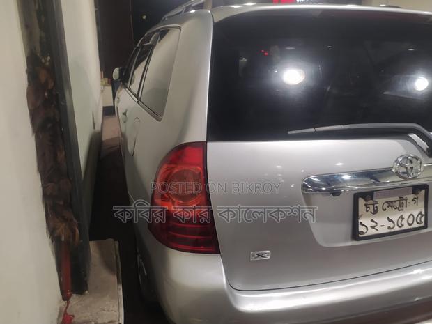 Toyota Corolla X 2004
