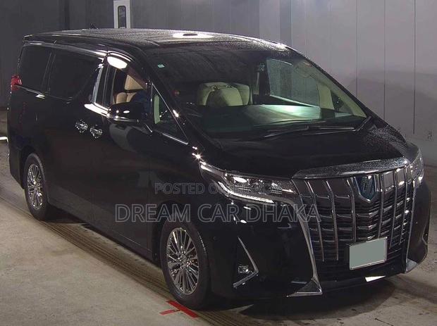 Toyota Alphard Executive Lounge 2022