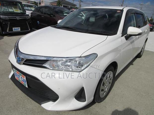 Toyota Fielder hybrid 2021