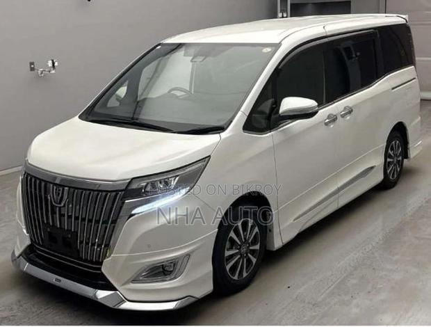 Toyota Esquire GI MODELLISTA AERO 2021