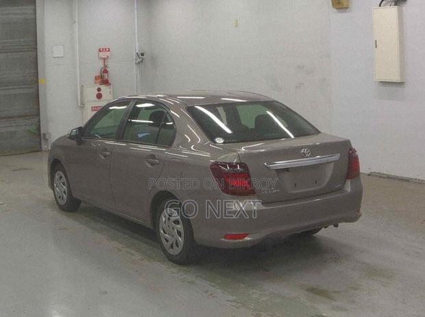 Toyota Axio EX Non-Hybrid 2022