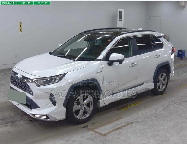 Toyota RAV4 G edition Hyb 2020