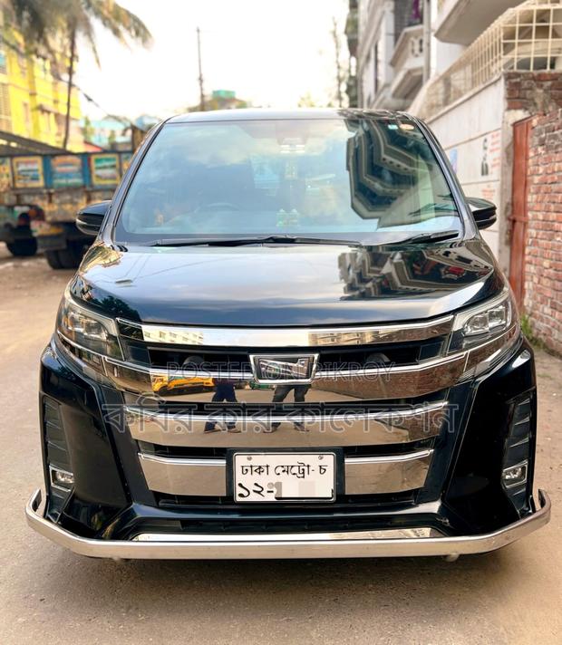 Toyota Noah Wxb 2018