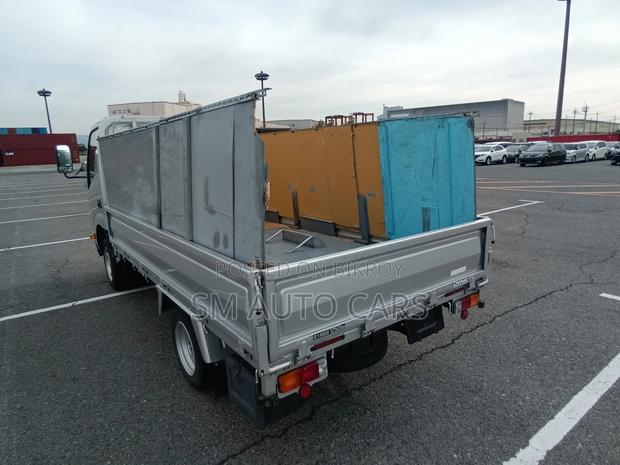 Toyota Dyna Truck Silver 4 Point 2021
