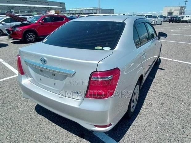 Toyota Axio Ex Silver 4.5 Point 2021